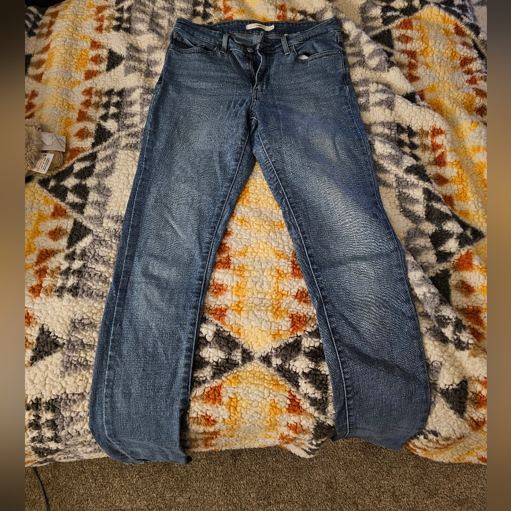 711 Skinny 28/34 Levi